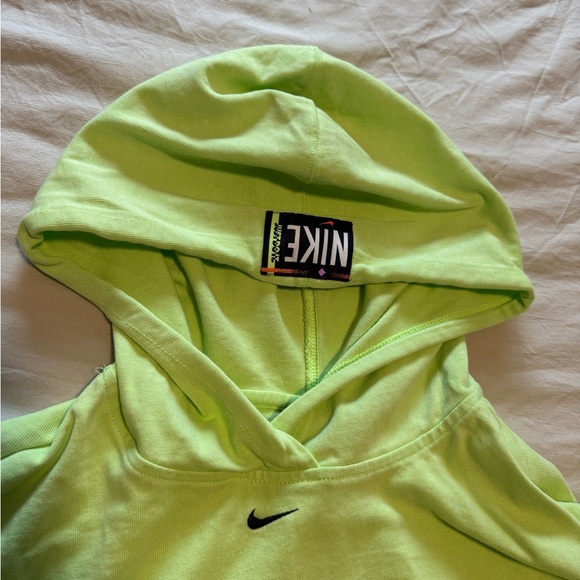 Oversized Nike Hoodie - Picture 2 of 4
